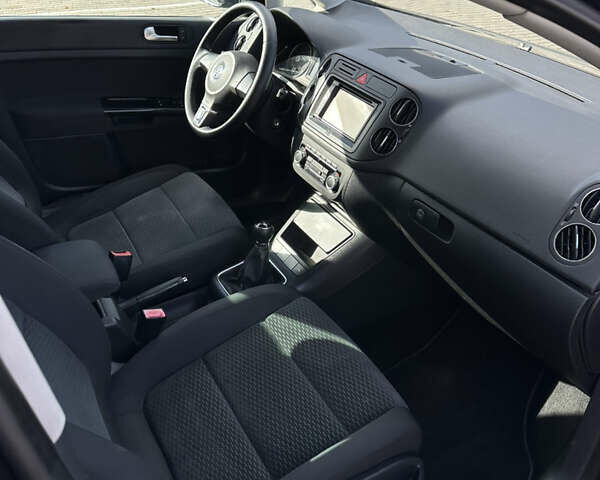 Фольксваген Гольф Плюс 2010 в Луцке на Automoto.ua Синий Фольксваген Гольф Плюс, объемом двигателя 1.4 л и пробегом 220 тыс. км за 6500 $, фото 27 на Automoto.ua