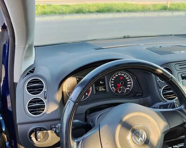 Синій Фольксваген Golf Plus, об'ємом двигуна 1.2 л та пробігом 256 тис. км за 7100 $, фото 11 на Automoto.ua