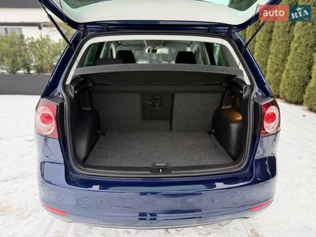 Синий Фольксваген Гольф Плюс, объемом двигателя 1.4 л и пробегом 195 тыс. км за 7300 $, фото 69 на Automoto.ua