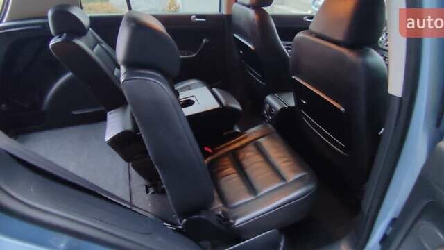 Синий Фольксваген Гольф Плюс, объемом двигателя 1.4 л и пробегом 152 тыс. км за 9300 $, фото 21 на Automoto.ua