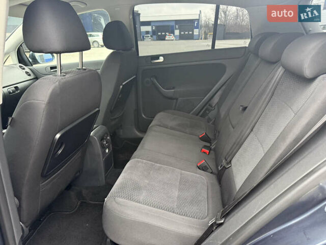 Синій Фольксваген Golf Plus, об'ємом двигуна 1.4 л та пробігом 171 тис. км за 7950 $, фото 33 на Automoto.ua