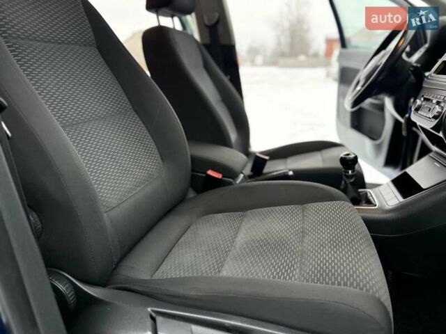 Синий Фольксваген Гольф Плюс, объемом двигателя 1.4 л и пробегом 195 тыс. км за 7300 $, фото 61 на Automoto.ua