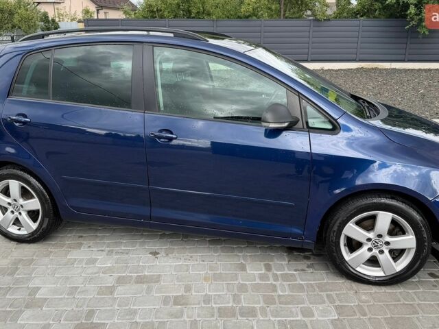 Синій Фольксваген Golf Plus, об'ємом двигуна 1.6 л та пробігом 277 тис. км за 7500 $, фото 2 на Automoto.ua