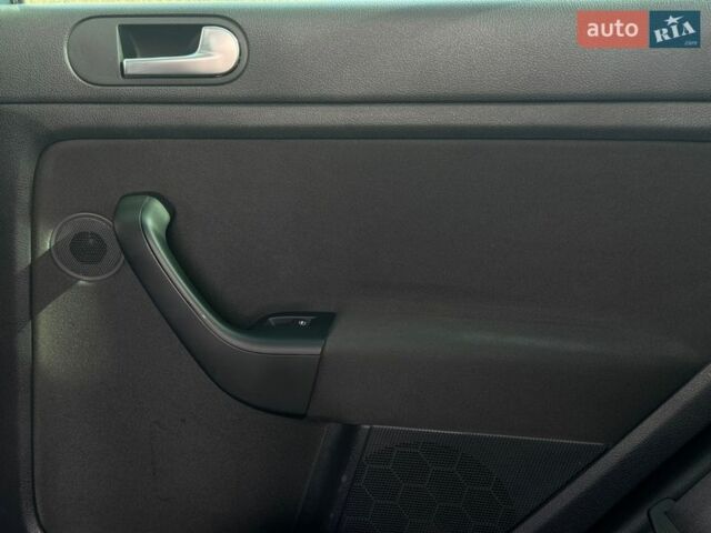 Синий Фольксваген Гольф Плюс, объемом двигателя 1.4 л и пробегом 197 тыс. км за 6990 $, фото 10 на Automoto.ua