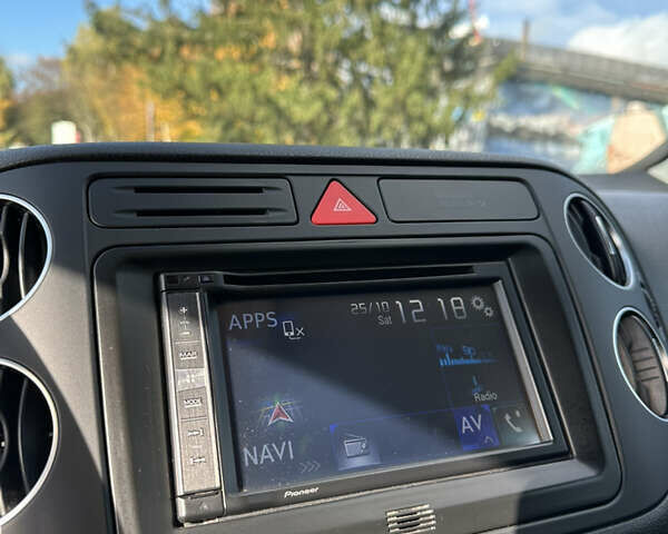 Фольксваген Гольф Плюс 2010 в Луцке на Automoto.ua Синий Фольксваген Гольф Плюс, объемом двигателя 1.4 л и пробегом 220 тыс. км за 6500 $, фото 24 на Automoto.ua