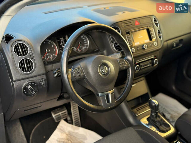 Синий Фольксваген Гольф Плюс, объемом двигателя 1.2 л и пробегом 160 тыс. км за 7300 $, фото 40 на Automoto.ua