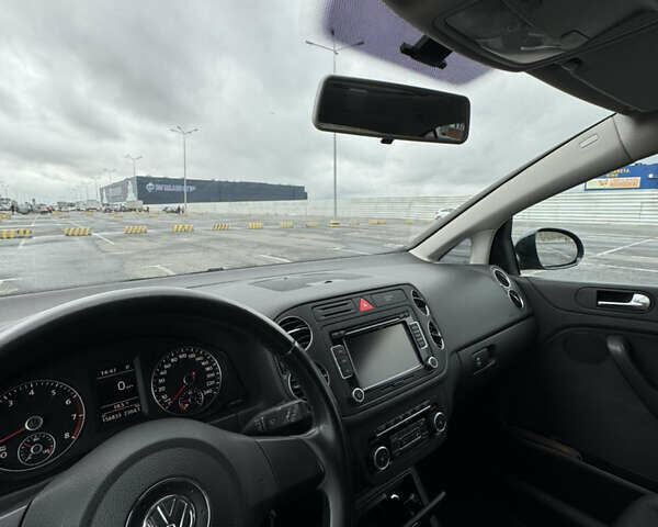 Синий Фольксваген Гольф Плюс, объемом двигателя 1.4 л и пробегом 156 тыс. км за 7800 $, фото 18 на Automoto.ua