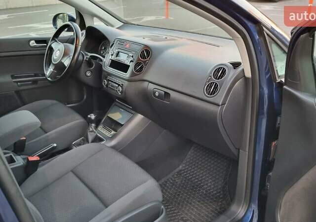Синій Фольксваген Golf Plus, об'ємом двигуна 1.39 л та пробігом 204 тис. км за 7450 $, фото 32 на Automoto.ua