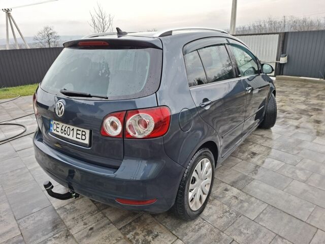 Синий Фольксваген Гольф Плюс, объемом двигателя 1.6 л и пробегом 245 тыс. км за 9000 $, фото 2 на Automoto.ua