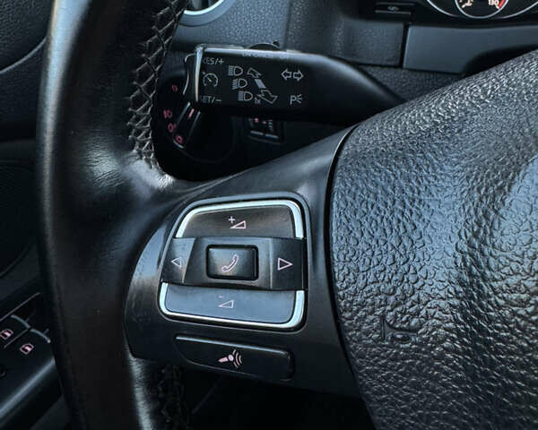 Синий Фольксваген Гольф Плюс, объемом двигателя 1.4 л и пробегом 201 тыс. км за 8800 $, фото 60 на Automoto.ua