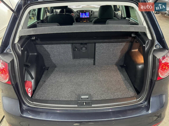 Синий Фольксваген Гольф Плюс, объемом двигателя 0 л и пробегом 246 тыс. км за 10999 $, фото 45 на Automoto.ua