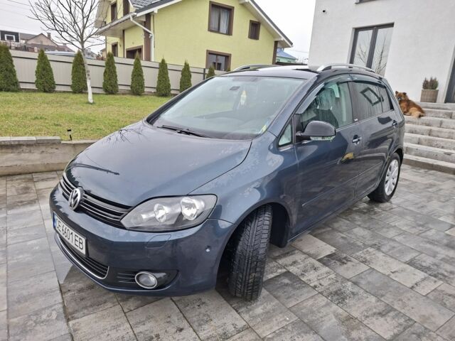 Синий Фольксваген Гольф Плюс, объемом двигателя 1.6 л и пробегом 245 тыс. км за 9000 $, фото 5 на Automoto.ua