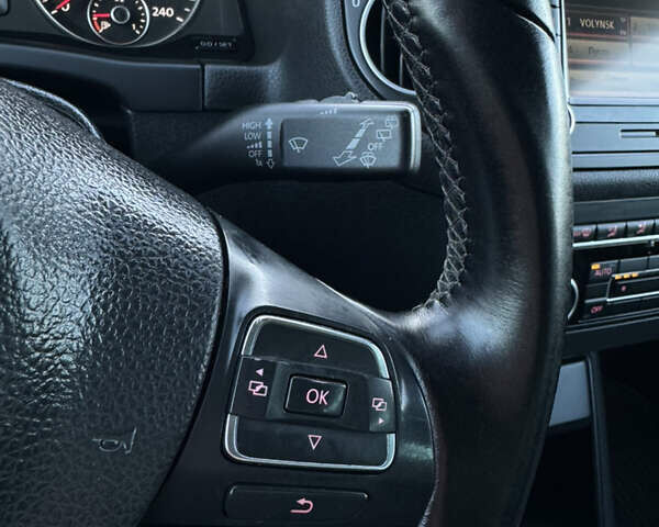 Синий Фольксваген Гольф Плюс, объемом двигателя 1.4 л и пробегом 201 тыс. км за 8800 $, фото 61 на Automoto.ua