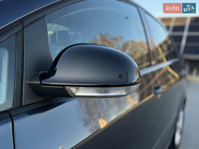 Синий Фольксваген Гольф Плюс, объемом двигателя 1.4 л и пробегом 201 тыс. км за 8800 $, фото 9 на Automoto.ua