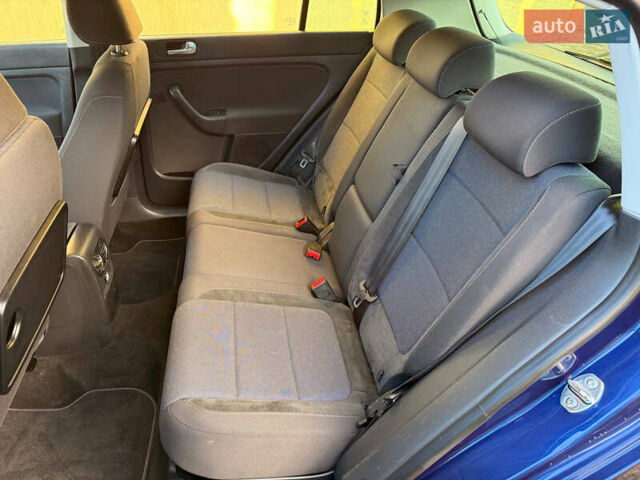 Синий Фольксваген Гольф Плюс, объемом двигателя 1.2 л и пробегом 160 тыс. км за 7300 $, фото 43 на Automoto.ua