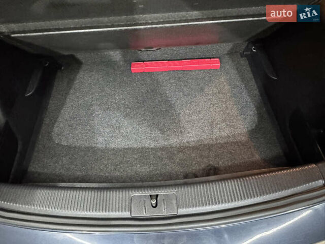 Синий Фольксваген Гольф Плюс, объемом двигателя 0 л и пробегом 246 тыс. км за 10999 $, фото 51 на Automoto.ua