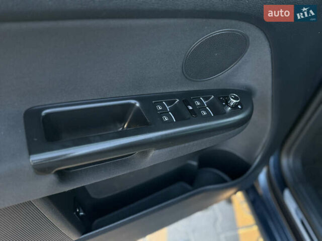 Синий Фольксваген Гольф Плюс, объемом двигателя 1.4 л и пробегом 201 тыс. км за 8800 $, фото 51 на Automoto.ua