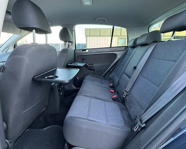 Синий Фольксваген Гольф Плюс, объемом двигателя 1.4 л и пробегом 201 тыс. км за 8800 $, фото 65 на Automoto.ua