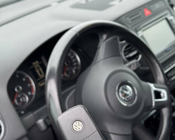 Синий Фольксваген Гольф Плюс, объемом двигателя 1.4 л и пробегом 156 тыс. км за 7800 $, фото 14 на Automoto.ua