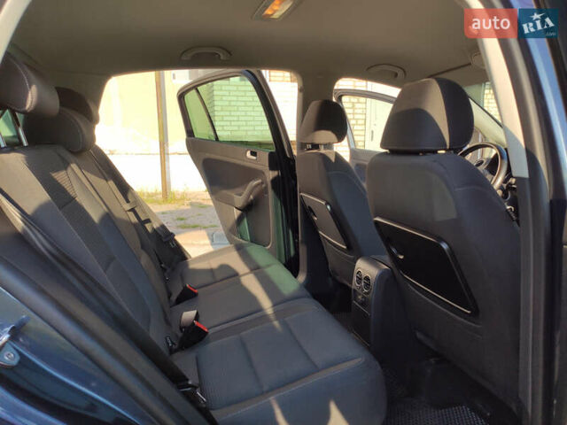 Синий Фольксваген Гольф Плюс, объемом двигателя 1.6 л и пробегом 301 тыс. км за 7200 $, фото 28 на Automoto.ua