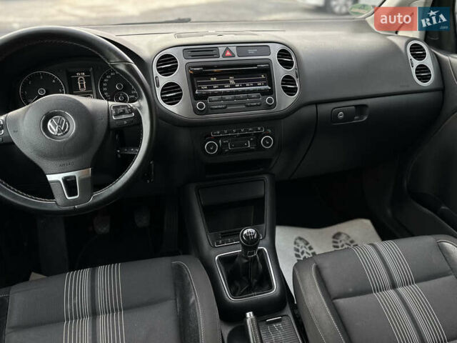 Синий Фольксваген Гольф Плюс, объемом двигателя 1.6 л и пробегом 270 тыс. км за 9199 $, фото 36 на Automoto.ua