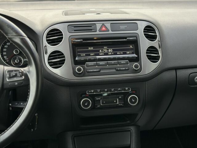 Синий Фольксваген Гольф Плюс, объемом двигателя 1.6 л и пробегом 270 тыс. км за 9199 $, фото 20 на Automoto.ua