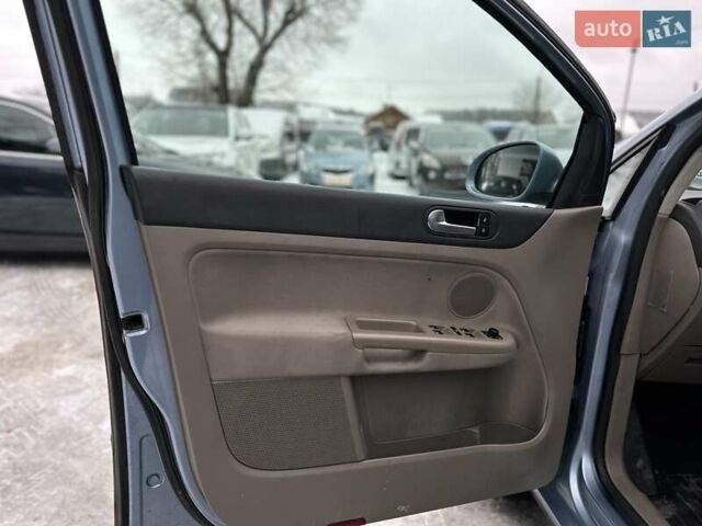 Синій Фольксваген Golf Plus, об'ємом двигуна 1.4 л та пробігом 216 тис. км за 7850 $, фото 8 на Automoto.ua