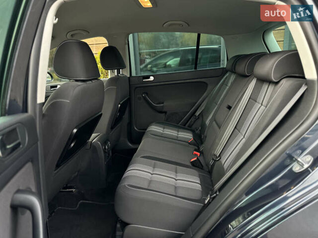 Синий Фольксваген Гольф Плюс, объемом двигателя 1.6 л и пробегом 270 тыс. км за 9199 $, фото 42 на Automoto.ua