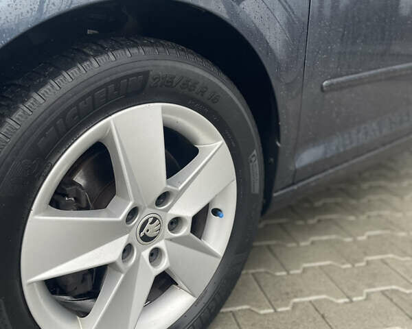 Синий Фольксваген Гольф Плюс, объемом двигателя 1.6 л и пробегом 270 тыс. км за 8799 $, фото 3 на Automoto.ua