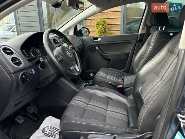 Синий Фольксваген Гольф Плюс, объемом двигателя 1.6 л и пробегом 270 тыс. км за 9199 $, фото 24 на Automoto.ua