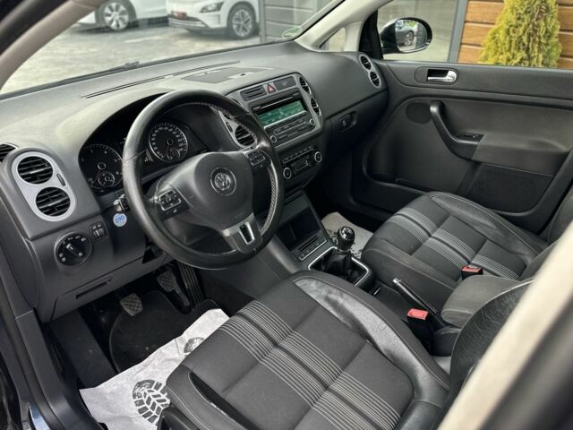 Синий Фольксваген Гольф Плюс, объемом двигателя 1.6 л и пробегом 270 тыс. км за 9199 $, фото 14 на Automoto.ua