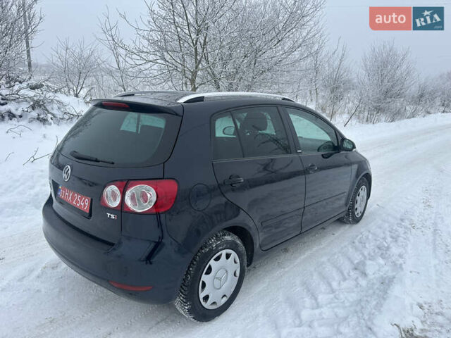Синий Фольксваген Гольф Плюс, объемом двигателя 1.4 л и пробегом 228 тыс. км за 6900 $, фото 4 на Automoto.ua