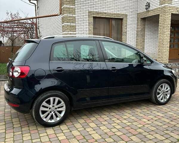 Синий Фольксваген Гольф Плюс, объемом двигателя 1.4 л и пробегом 165 тыс. км за 9200 $, фото 4 на Automoto.ua