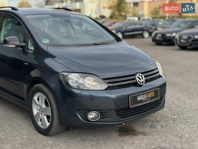 Синий Фольксваген Гольф Плюс, объемом двигателя 1.6 л и пробегом 270 тыс. км за 9199 $, фото 8 на Automoto.ua