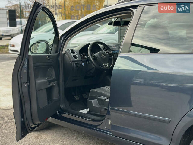 Синий Фольксваген Гольф Плюс, объемом двигателя 1.6 л и пробегом 270 тыс. км за 9199 $, фото 19 на Automoto.ua