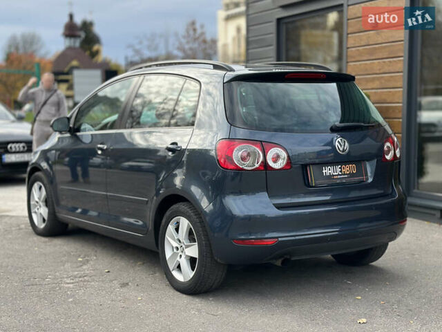 Синий Фольксваген Гольф Плюс, объемом двигателя 1.6 л и пробегом 270 тыс. км за 9199 $, фото 11 на Automoto.ua