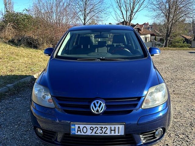 Синий Фольксваген Гольф Плюс, объемом двигателя 1.6 л и пробегом 193 тыс. км за 5500 $, фото 1 на Automoto.ua