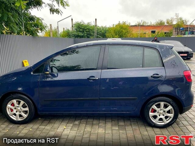 Синий Фольксваген Гольф Плюс, объемом двигателя 1.6 л и пробегом 280 тыс. км за 4300 $, фото 3 на Automoto.ua