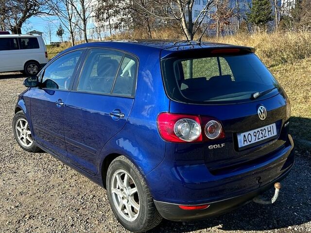 Синий Фольксваген Гольф Плюс, объемом двигателя 1.6 л и пробегом 193 тыс. км за 5500 $, фото 5 на Automoto.ua