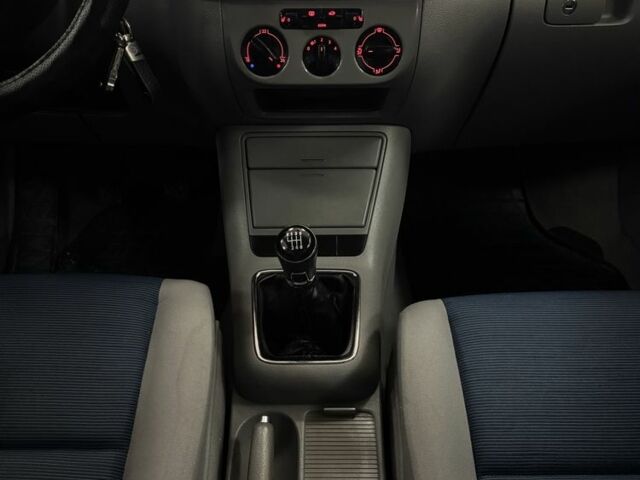 Синій Фольксваген Golf Plus, об'ємом двигуна 1.6 л та пробігом 210 тис. км за 6200 $, фото 12 на Automoto.ua