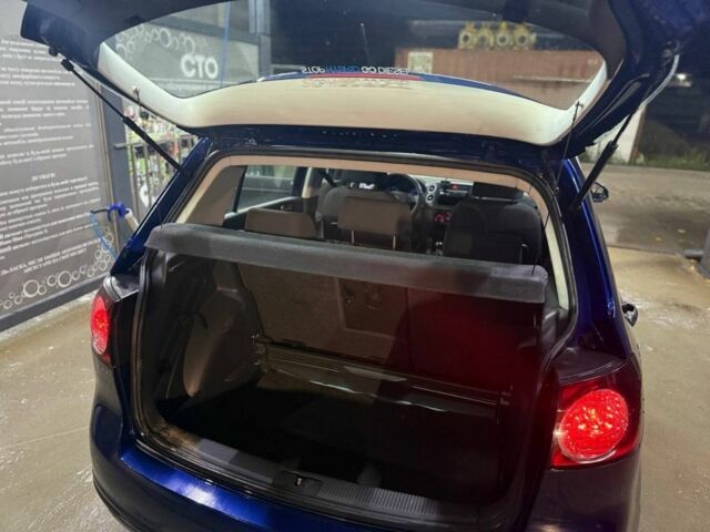 Синий Фольксваген Гольф Плюс, объемом двигателя 1.9 л и пробегом 300 тыс. км за 2950 $, фото 17 на Automoto.ua