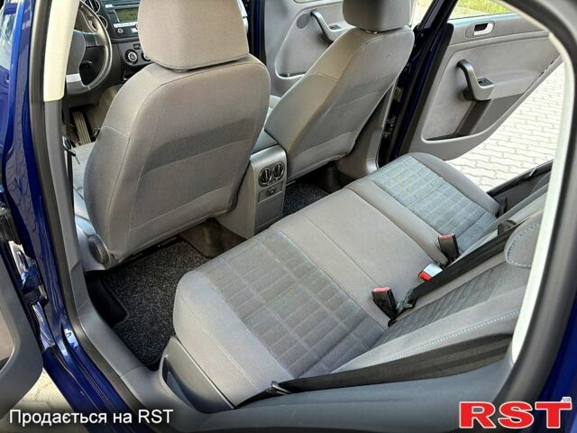 Синий Фольксваген Гольф Плюс, объемом двигателя 1.6 л и пробегом 197 тыс. км за 5999 $, фото 2 на Automoto.ua