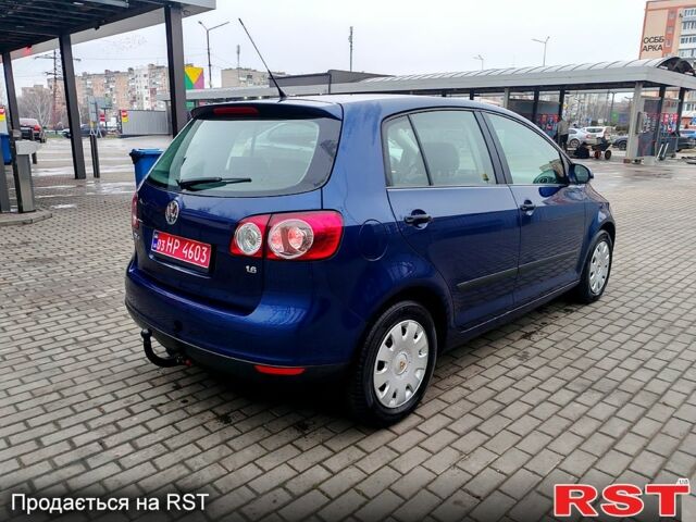 Синий Фольксваген Гольф Плюс, объемом двигателя 1.6 л и пробегом 212 тыс. км за 6000 $, фото 4 на Automoto.ua