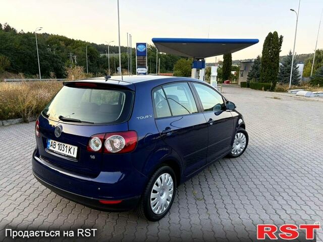 Синий Фольксваген Гольф Плюс, объемом двигателя 1.6 л и пробегом 197 тыс. км за 5999 $, фото 1 на Automoto.ua