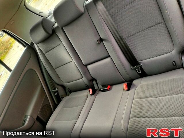 Синій Фольксваген Golf Plus, об'ємом двигуна 1.6 л та пробігом 250 тис. км за 7100 $, фото 7 на Automoto.ua