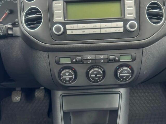 Синий Фольксваген Гольф Плюс, объемом двигателя 1.4 л и пробегом 247 тыс. км за 6300 $, фото 1 на Automoto.ua