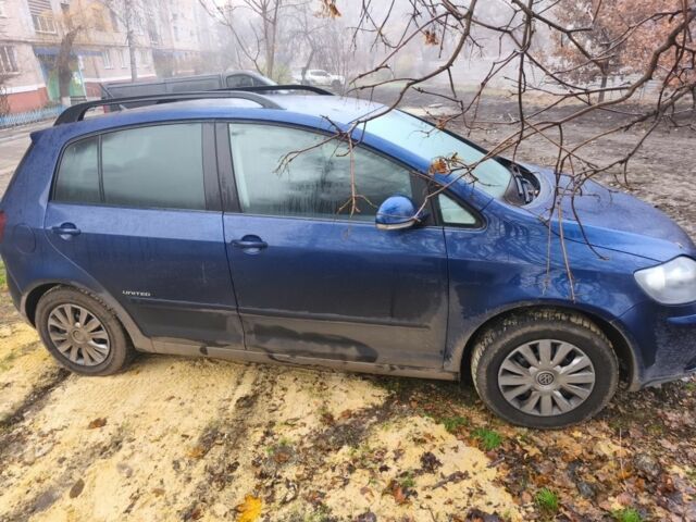 Синий Фольксваген Гольф Плюс, объемом двигателя 0 л и пробегом 210 тыс. км за 3000 $, фото 2 на Automoto.ua