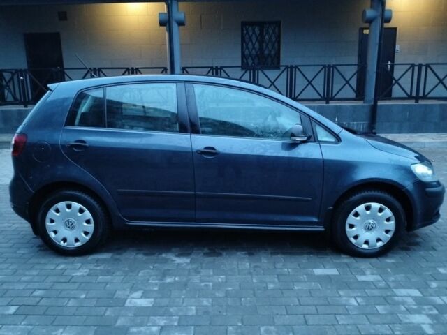 Синій Фольксваген Golf Plus, об'ємом двигуна 1.6 л та пробігом 207 тис. км за 5350 $, фото 5 на Automoto.ua