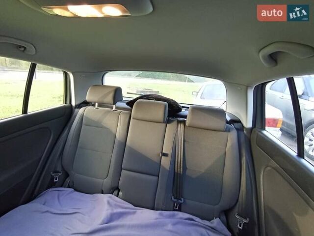 Фольксваген Гольф Плюс 2005 в Трускавце на Automoto.ua Зеленый Фольксваген Гольф Плюс, объемом двигателя 1.39 л и пробегом 199 тыс. км за 6000 $, фото 8 на Automoto.ua