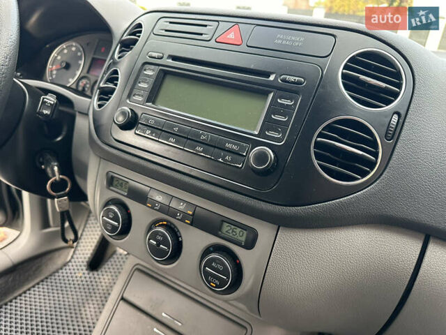 Фольксваген Гольф Плюс 2005 в Виннице на Automoto.ua Зеленый Фольксваген Гольф Плюс, объемом двигателя 1.6 л и пробегом 234 тыс. км за 6300 $, фото 51 на Automoto.ua